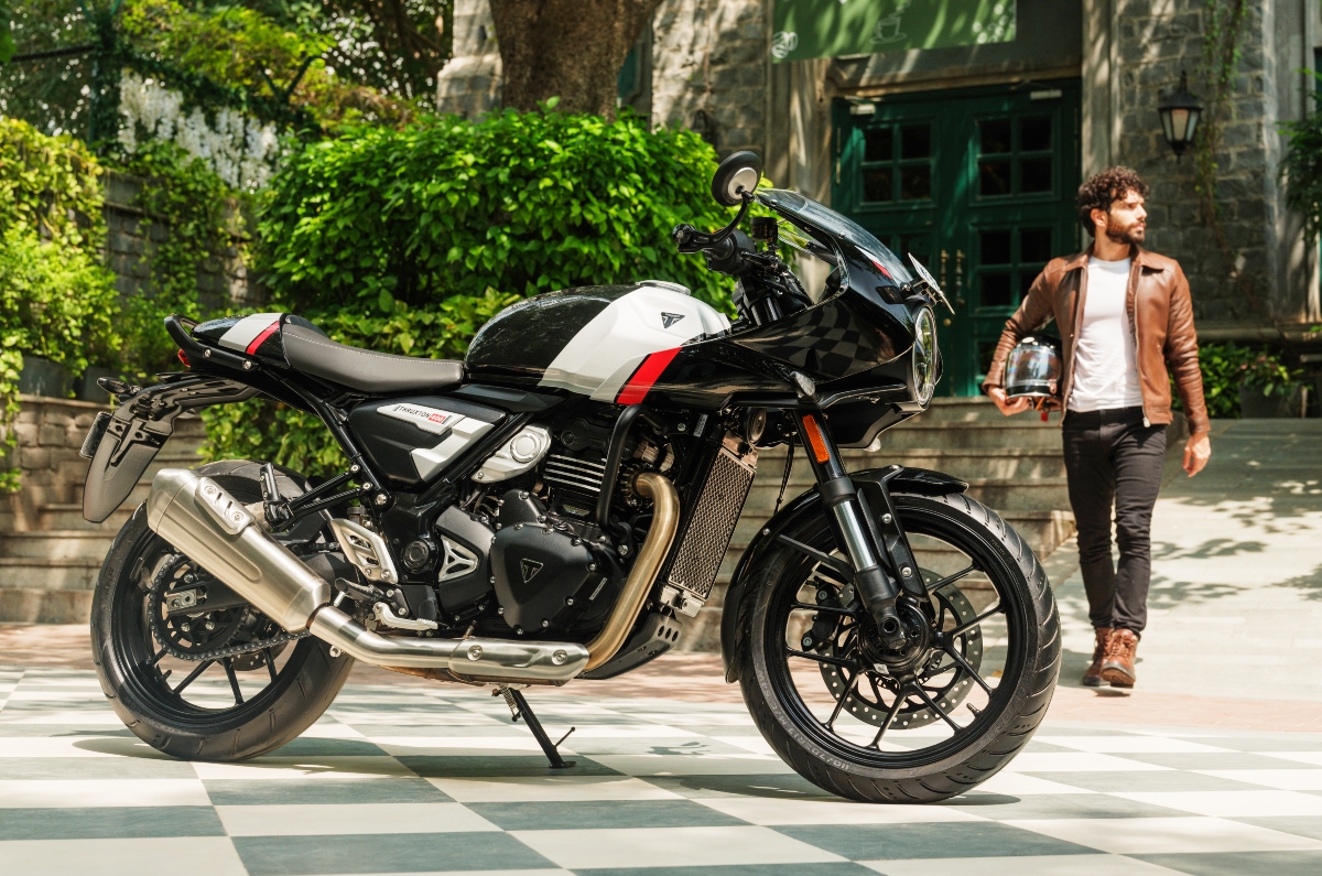 Triumph Thruxton 400 launched at Rs 2.74 lakh